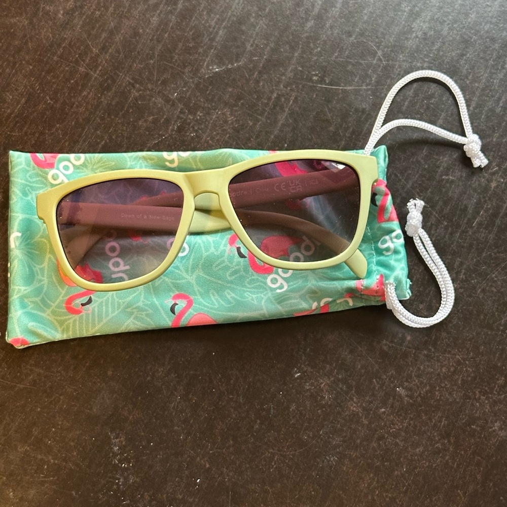 Goodr “Dawn of a New Sage” OG Sunglasses - Picture 4 of 6